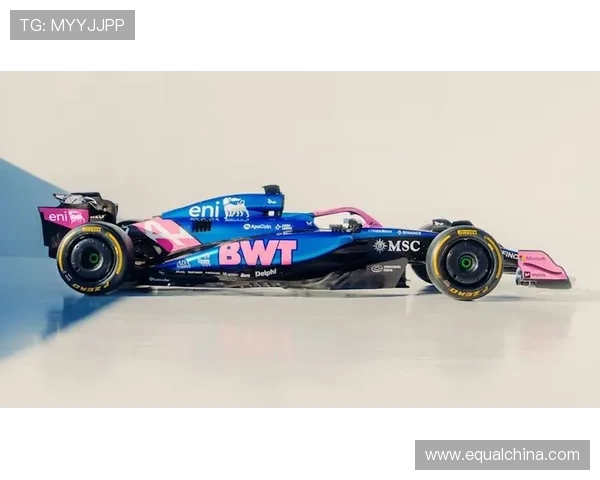 F1赛车赛季精彩纷呈 各车队技术革新和车手表现引热议